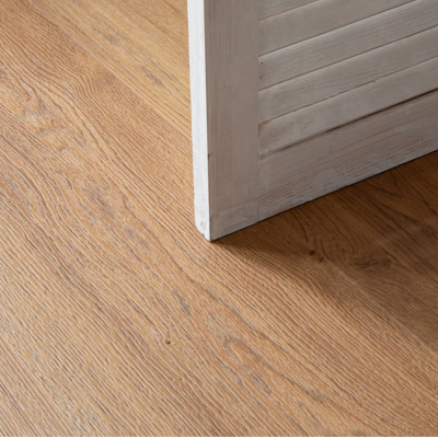 Кварц-виниловая плитка LVT (клеевая) Vinilam Cork Premium Glue Дуб Гранада (4,555 м2). Фотографии, цена, характеристики Кварц-виниловая плитка LVT (клеевая) Vinilam Cork Premium Glue Дуб Гранада (4,555 м2). Фотографии, цена, характеристики