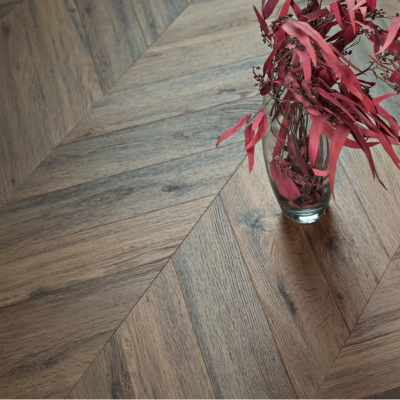 Кварц-виниловая плитка LVT (клеевая) Vinilam Chevron Glue Шеврон Лувр (2,86 м2). Фотографии, цена, характеристики Кварц-виниловая плитка LVT (клеевая) Vinilam Chevron Glue Шеврон Лувр (2,86 м2). Фотографии, цена, характеристики