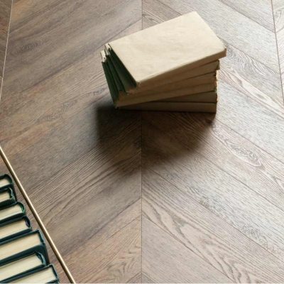 Кварц-виниловая плитка LVT (клеевая) Vinilam Chevron Glue Шеврон Нормандия (2,86 м2). Фотографии, цена, характеристики Кварц-виниловая плитка LVT (клеевая) Vinilam Chevron Glue Шеврон Нормандия (2,86 м2). Фотографии, цена, характеристики