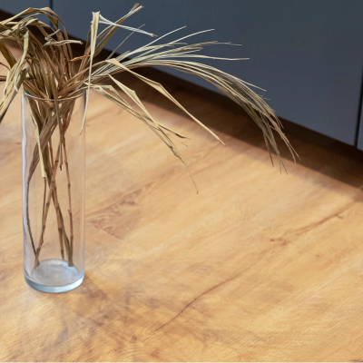 Кварц-виниловая плитка LVT (клеевая) VinilPol Дуб Флоренция (4,459 м2). Фотографии, цена, характеристики