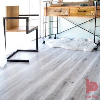 Купить LVT плитка (клеевая) Alpine Floor Easy Line Дуб Полярный ЕСО 3-19 (2,245 м2). Фотографии, цена, характеристики